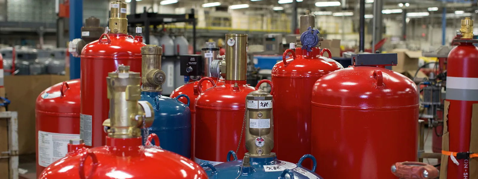 jasa refill fm200 pusat isi ulang clean agent gas fm 200